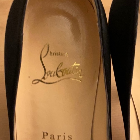Christian Louboutin Paris US Size 7 VERY PRIVE 120 SATIN/KID TOE - Picture 2 of 15